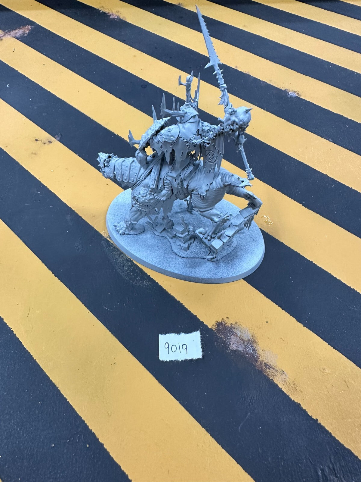 Killaboss on Great Gnashtoof - Kruleboyz - Age of Sigmar Primed 9019